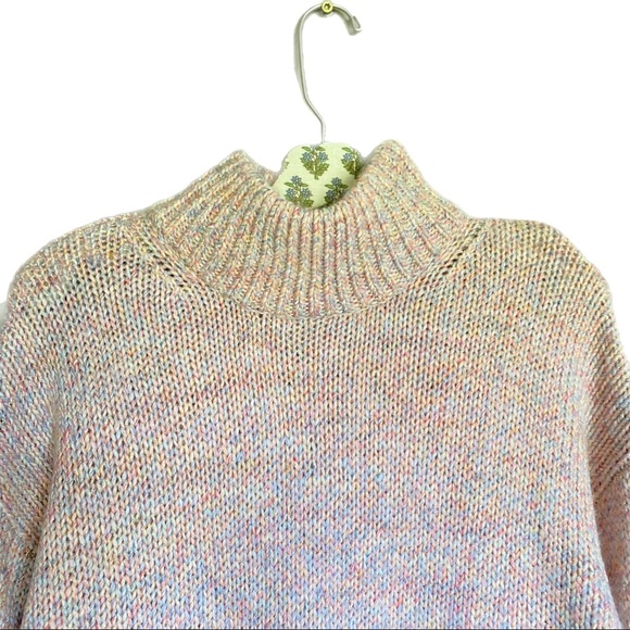 Ann Taylor loft pink shimmer pullover small - Picture 4 of 5